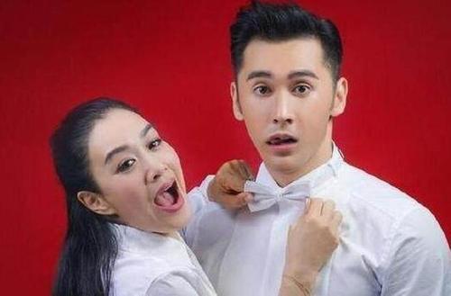 有种"不一样"叫吴京的结婚证,画风就是这么霸气!明星结婚照大盘点