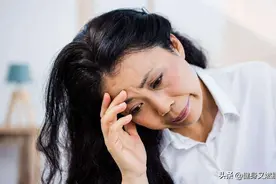 3个瑜伽体式，帮你调节自身内分泌系统，缓解更年期症状图片