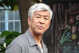 “慈父”张洪杰：75岁不敢退休被子女“啃老”，却自称子女很孝顺图片