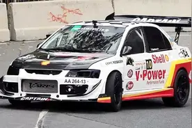 外观就足以震撼对手的三菱EVO 7代，爬山赛中轻而易举的夺冠！视频封面