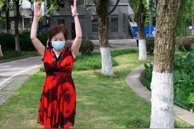 东北汉子“硬碰硬”让她转危为安，张春华：我想为他们跳支舞图片