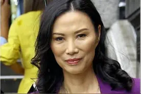 为什么女人越精明、越不讨喜？深度解析“气质”真相，穿衣就靠它图片