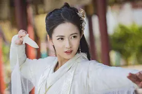 外孙女诞生，金庸喜出望外，当即用自己最钟爱的武侠角色为她起名图片