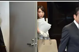糟糕的工作，裸辞的爽图片