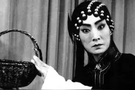 孟遏云：因为太美，被多名军阀囚禁强迫，28岁历经一生苦楚图片