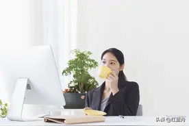 故事：颜面扫地（小小说）图片