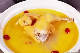炖鸡汤，先焯水或直接炖都不好，教你一招，汤鲜味美，关键肉不柴图片