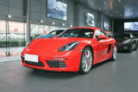 入门级保时捷超级跑车，不到60万保时捷718到底香不香？图片