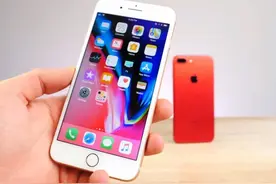 如今还坚持在用iPhone8 Plus的人，一般都是什么心态？图片