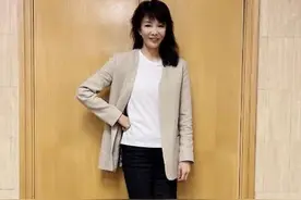 郑裕玲36年前旧宅曝光，27岁拿11000元住何文田豪宅，转手赚近6倍图片