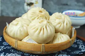 这种瓜，我们叫它“北瓜”，蒸包子鲜美爆汁儿，素馅比肉馅好吃图片