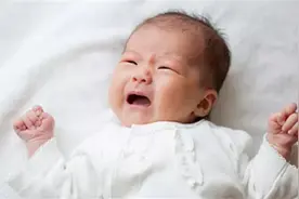 为何宝宝过了6个月以后，变得爱生病了？3个原因经常被家长忽略图片