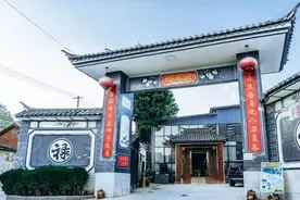 昆明堵车30分钟也要去的村子，藏着40年臭气熏天的秘密美食图片