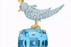 三月的海蓝宝 | 如行云流水，又似浪涌潮头图片