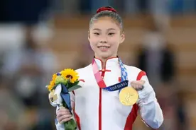 从宁波到荆州！17岁奥运冠军衣锦还乡，网友：太飘了，巴黎别去了图片