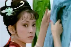 红楼梦：难怪晴雯会被王夫人挫骨扬灰，看她生前泄露了什么秘密？图片