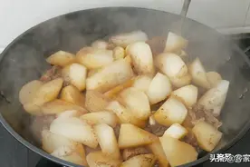 广式萝卜焖羊肉正宗做法，掌握好关键一步，不腥不膻，入味又好吃图片