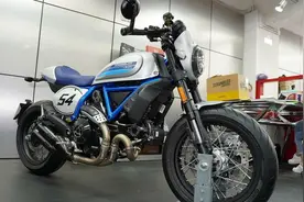 杜卡迪 Scrambler Cafe Racer图片