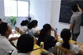 沈阳家长补课“仙人跳”后续，双胞胎被同学孤立，并不叫人意外图片