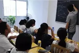 沈阳家长补课“仙人跳”后续，双胞胎被同学孤立，并不叫人意外图片