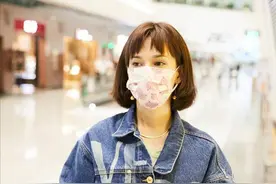韩庚老婆穿男友风牛仔外套，“下衣失踪”显腿长，娃娃头好洋气图片