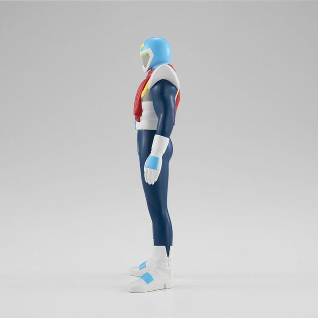 模玩周边：万代《名侦探柯南》假面超人软胶人偶 & 少年侦探团徽章