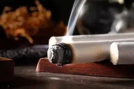 艾烟含有一级致癌物？对身体的危害有多大？用过的人给出了答案图片