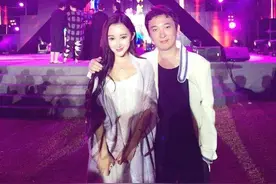 穿“透视装”的陈雅婷，红毯上尽显好身材，难怪王思聪爱不释手图片