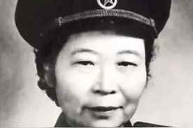 百年辉煌 女性故事 | 新中国第一位女将军，李贞图片