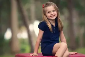 培养出小淑女，可不是靠穿衣打扮，更要注重内涵的养成图片