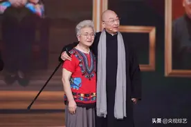 78岁乔榛先生登央视再现《魂断蓝桥》经典片段，和妻子同台回忆人生图片