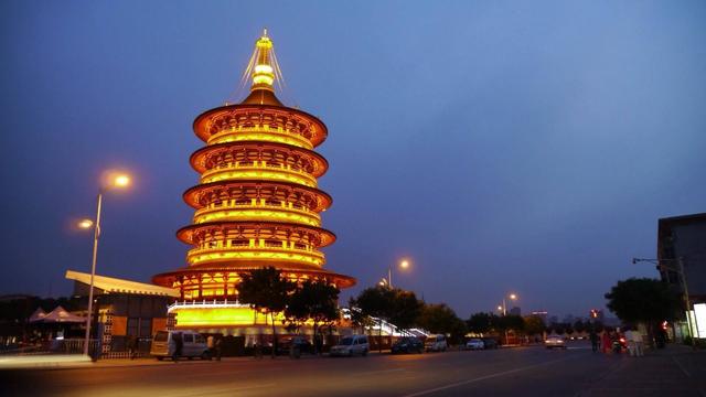 你知道中国历史上的六大古都和七大古都吗，分别是哪些朝代定都的