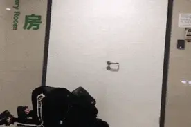 她怀孕五个月，丈夫突然夜不归宿，婆婆不再嘘寒问暖，该离婚了！图片