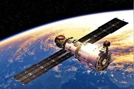 那个出国留学帮美国破解北斗卫星的清华才女，今终于得到“报应”图片