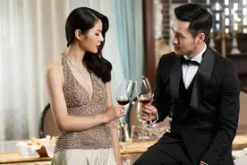 为什么相亲男加了微信却不聊天图片