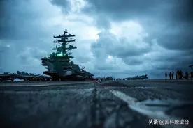 里根号航母路过南海遭遇模拟打击，这是一场看不见对手的海空对抗图片