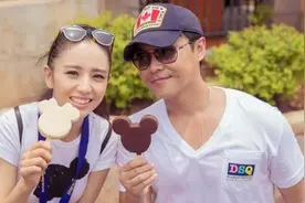 37岁佟丽娅父亲庆女儿七夕，未提女婿陈思诚，疑两人感情生变？图片