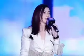 张柏芝商演捞金疑似发福，声音嘶哑人气冷清，境况不敌前夫谢霆锋图片