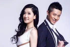 玖月奇迹从兄妹变成夫妻，为何相处22年的凤凰传奇就不行图片