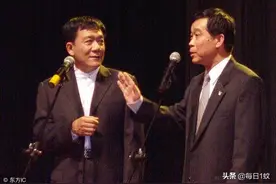 群口相声《拿人手短》侯耀文石富宽师胜杰口才了得，笑点不断图片