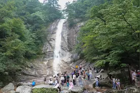 安徽自驾游新路线，一路弯道一路美景，这是“秋名山”吗？图片