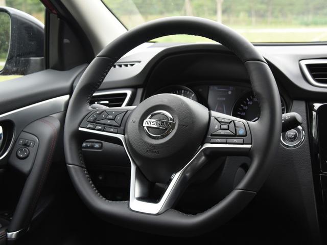 逍客多功能方向盘按键失灵怎么解决？