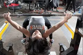 健身女人轻易臣服男人的科学奥秘，你一无所知的女性力量图片