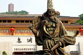 中国唯一一座真实存在的“鬼城”，你知道在哪里吗？晚上别去图片