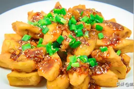 两根茄子加一把冰糖，这道糖醋茄子酸甜酥脆，简单下饭，一看就会图片