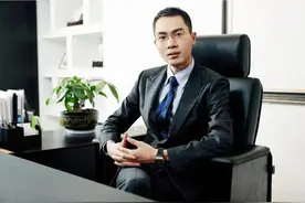 鸿星尔克爆红全网，董事长背后的“老板娘”才是真的火？图片