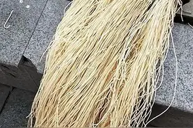 闲聊"鸡毛换灯草"图片