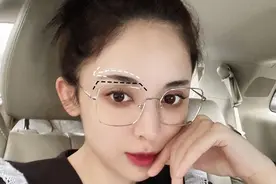 如何根据脸型选眼镜？方形还是圆形？搭配好眼镜，让你气质更出众图片