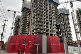 特稿｜蛰伏4年的上海地王中兴路一号开盘 亏本入市认筹遇冷图片