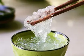 燕窝的大骗局，市场上90%的燕窝都是假燕窝，这种燕窝你买过吗图片